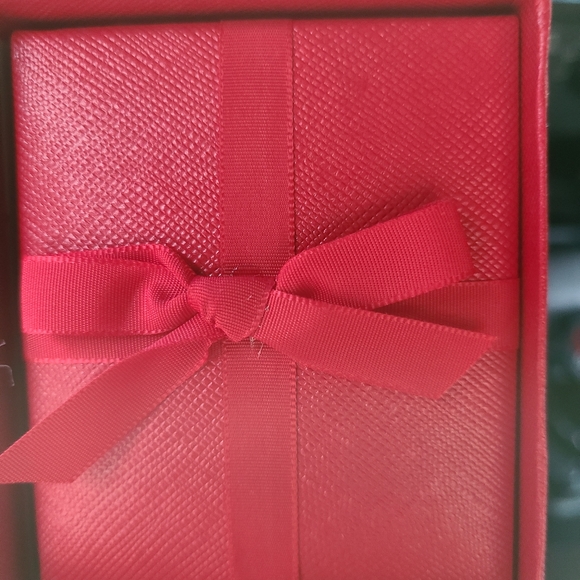 Brand new Fine women's jewelry necklaces - Picture 3 of 7